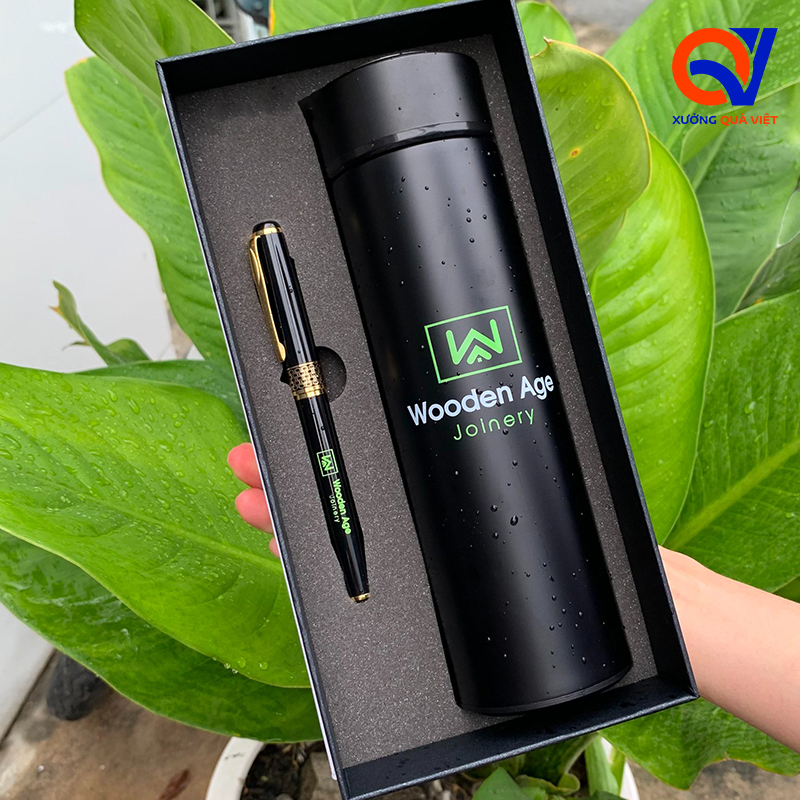Xưởng Quà Việt là đơn vị cung cấp quà tặng 20/10 cho cô giáo uy tín