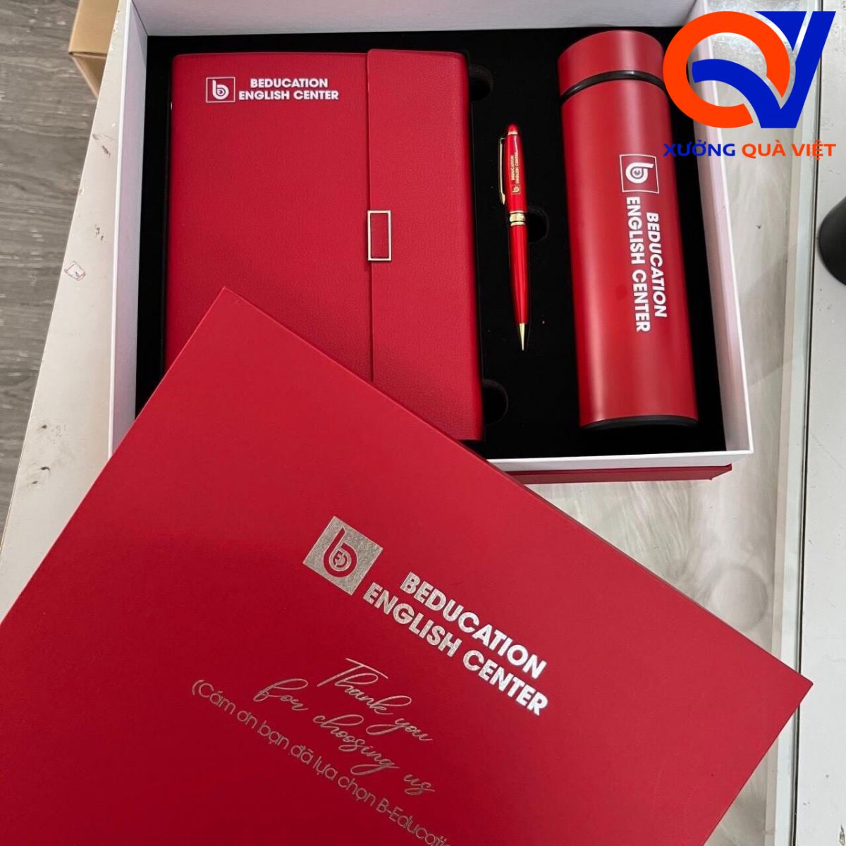 Gợi ý những set quà tặng doanh nghiệp tinh tế và chuyên nghiệp
