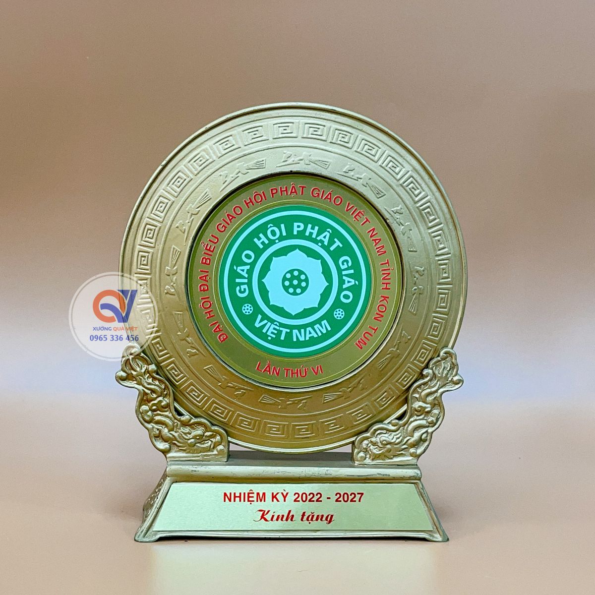 Biểu trưng vinh danh - quà tặng phật giáo