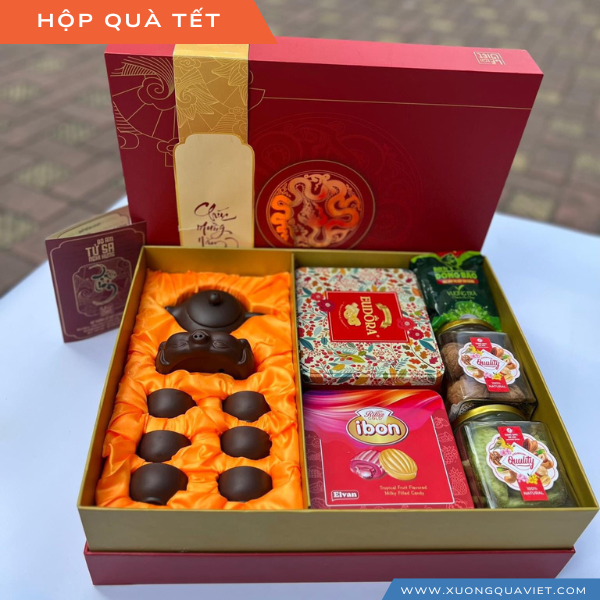 Set quà tết bánh kẹo, mứt, bộ trà tử sa