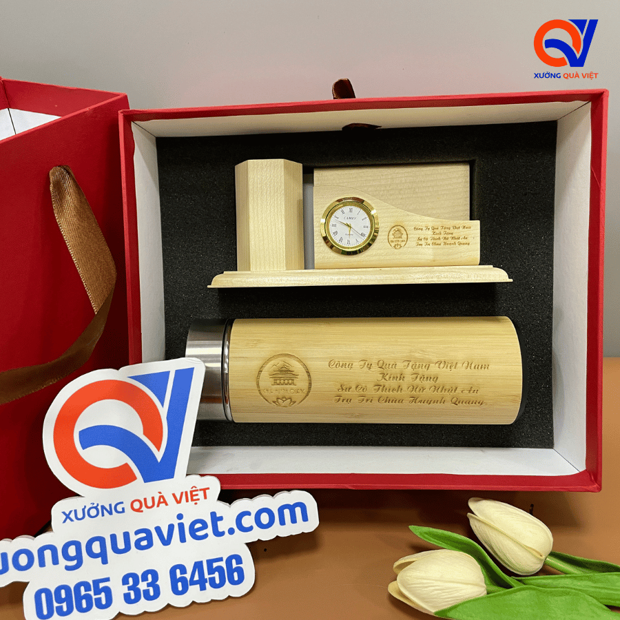 Set bình đồng hồ gỗ in logo