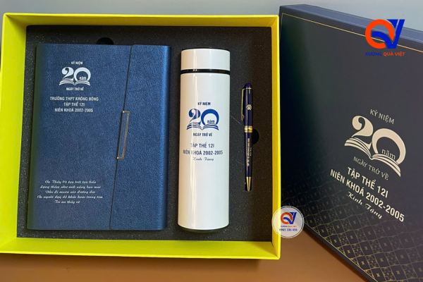Đơn Hàng Set Quà Tặng In Logo Tập thể 12I – Trường THPT Krông Bông Kỷ Niệm 20 Năm