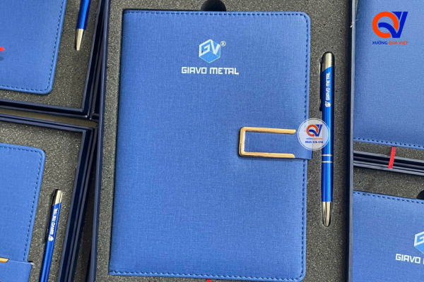 Đơn hàng set sổ tay & bút bi in logo cao cấp cho Công ty GiaVo Metal