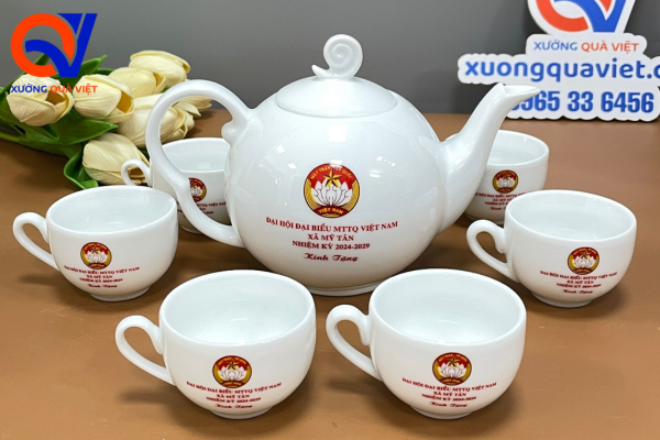 bộ ấm chén quà tặng đại hội