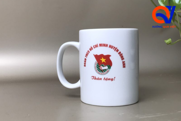 Quà tặng đại hội Đảng ly sứ in logo