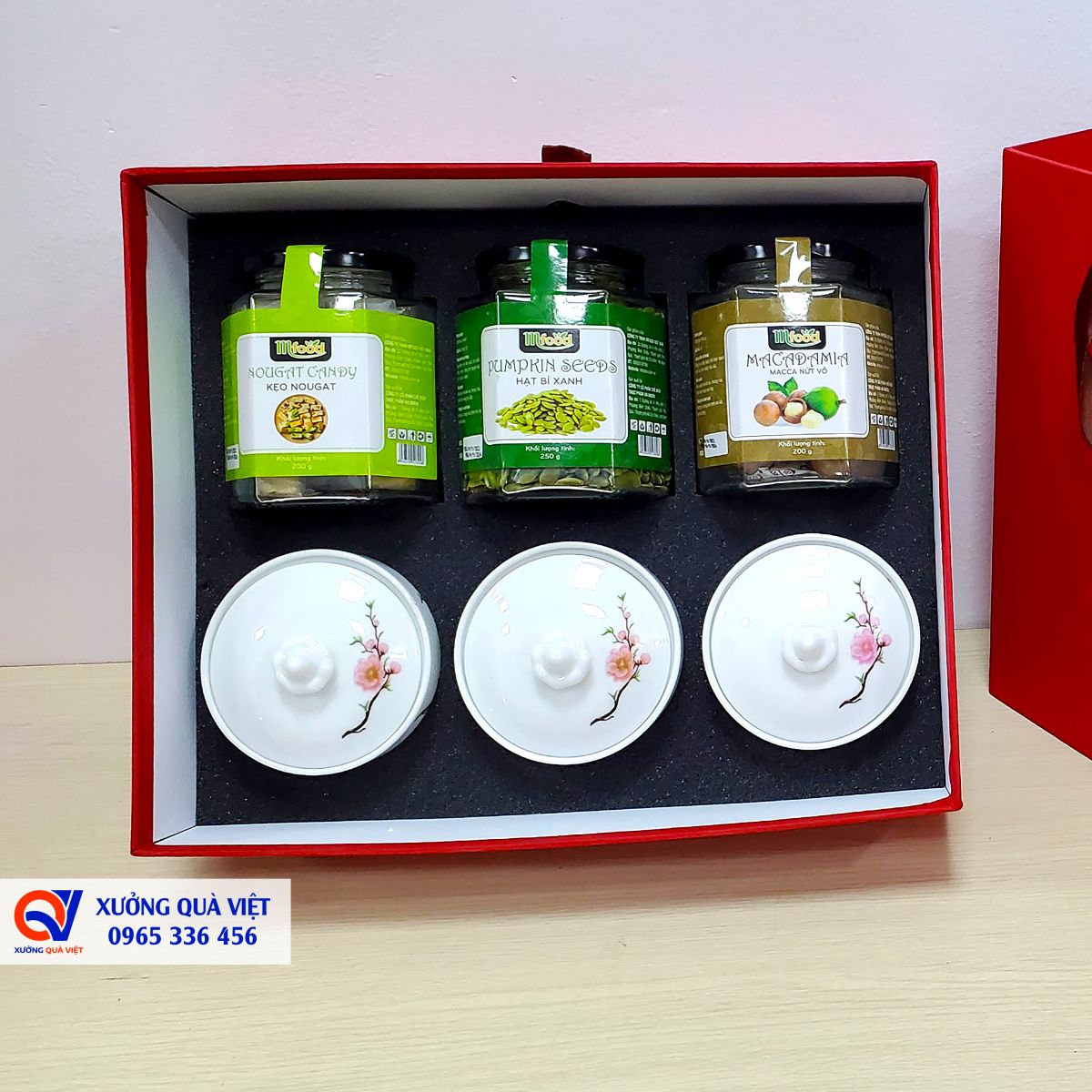 Giỏ quà tết khối ngân hàng - xu hướng mới nhất 2024