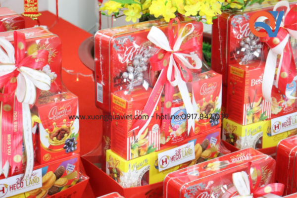 Giỏ bánh kẹo Tết truyền thống 2