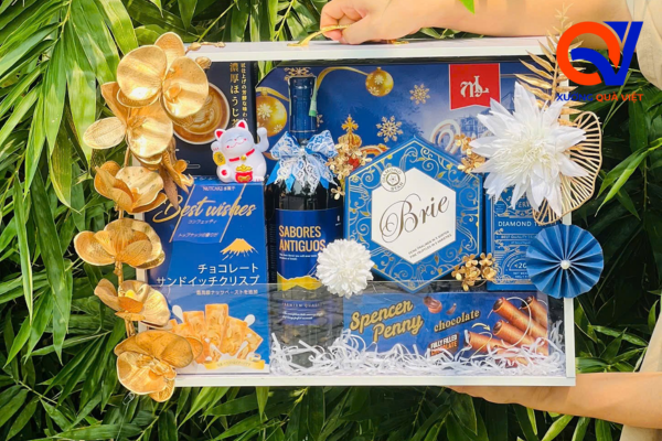 Mẫu hộp quà tết bằng gỗ