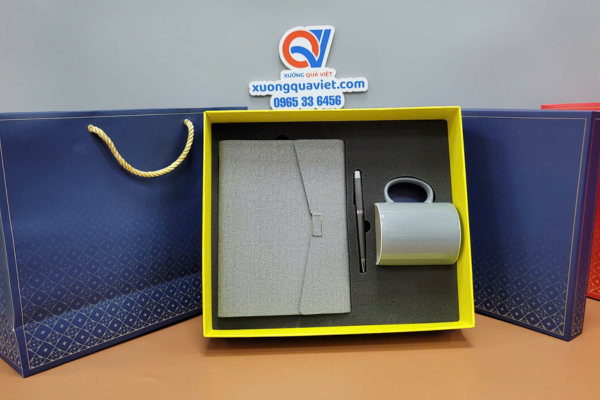 set quà sổ tay bút ký ca sứ tặng cô giáo