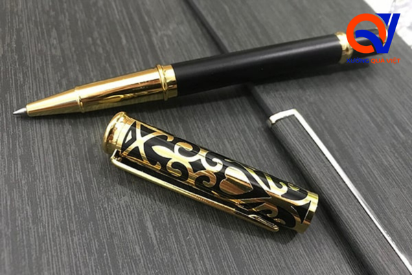 quà tặng thầy giáo 20/11 bút ký in logo