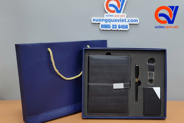 quà tết nhân viên giftset văn phòng 2